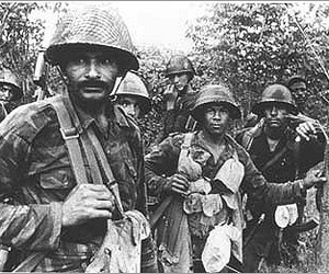 Castro decides to send troops to Angola to fight South Africa