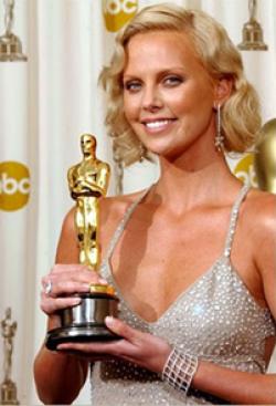 Resultado de imagem para charlize theron oscar