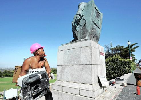 Chumani Maxwele ignites the #RhodesMustFall Movement at UCT