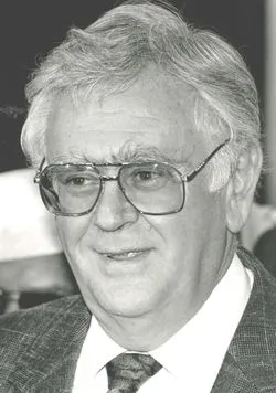 Joe Slovo dies