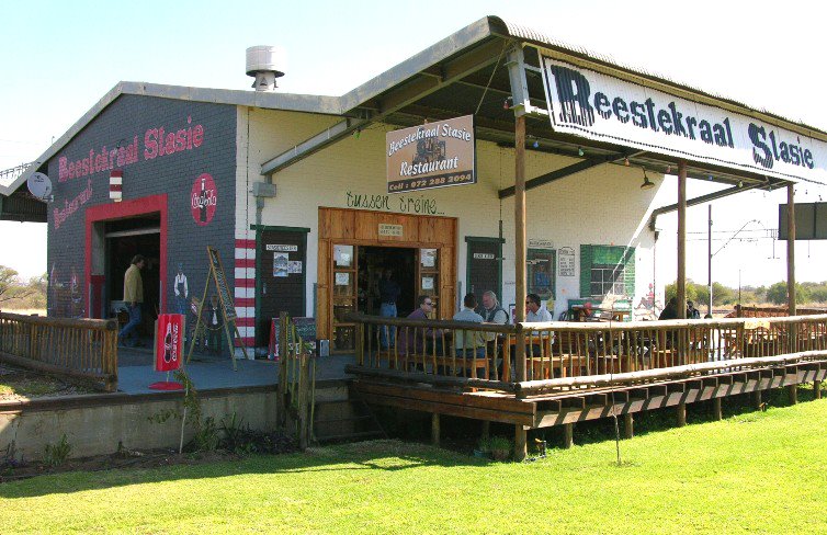 https://www.beestekraalstasie.co.za/index.html