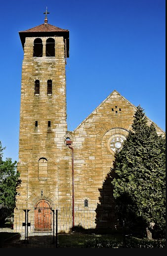http://mw2.google.com/mw-panoramio/photos/medium/78436930.jpg