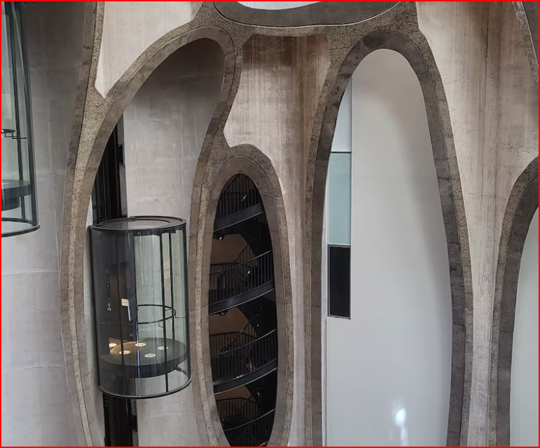 https://www.thisiscolossal.com/wp-content/uploads/2017/09/MOCAA_01.jpg