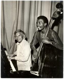 Dave Brubeck (left) and Victor Ntoni (right) in Johannesburg, South Africa, photographer: Ronnie Kweyi