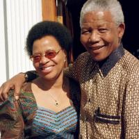 Nelson Mandela marries Graça Machel