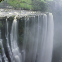 https://www.sa-venues.com/attractions/gallery/easterncape/990/1b.jpg